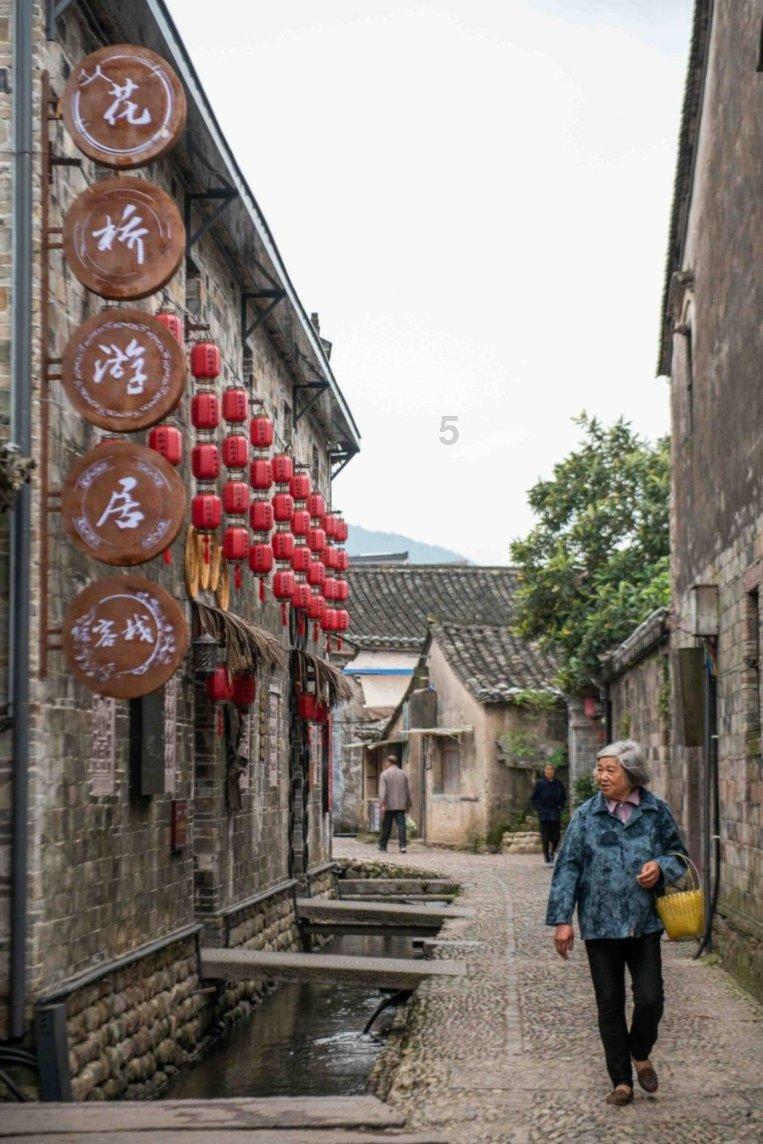 50×(60-28÷14)脱式计算？